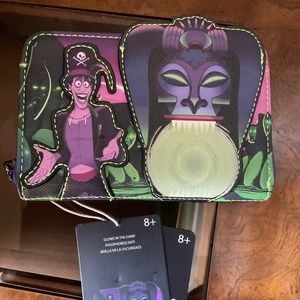 Disney loungefly wallet Dr Facilier